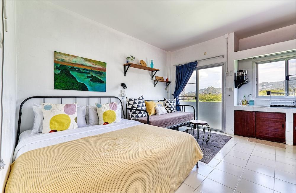 Chaweng Apartment Room Type - Studio Apartment 308