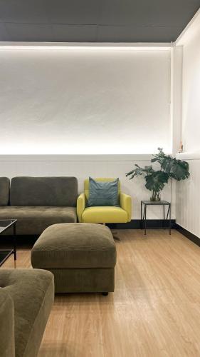 Neveu Premier Residence - Tap to explore photos