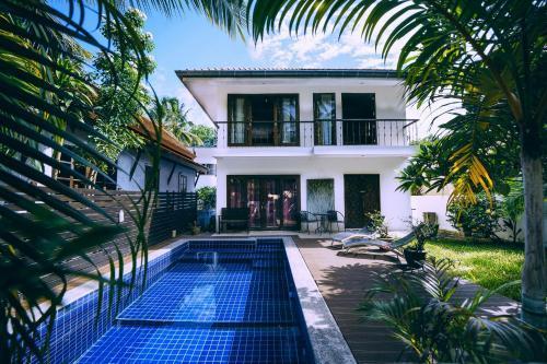 Samui Villa Whitney - Tap to explore photos