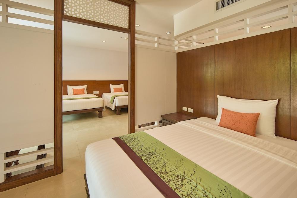 The Heritage Pattaya Beachfront Resort Room Type - Family Suite Twin