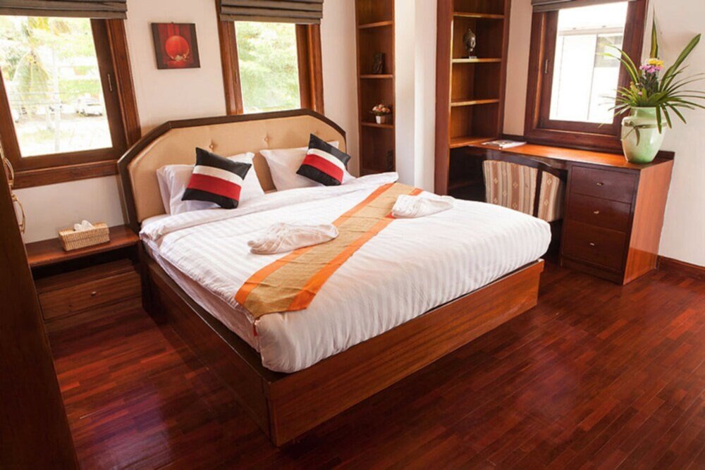 4 Bedroomed Villa In Chaweng P2 SDV194-By Samui Dream Villas - Tap to explore photos