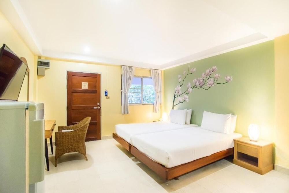 Sawasdee Place Hotel Room Type - Standard Twin Room
