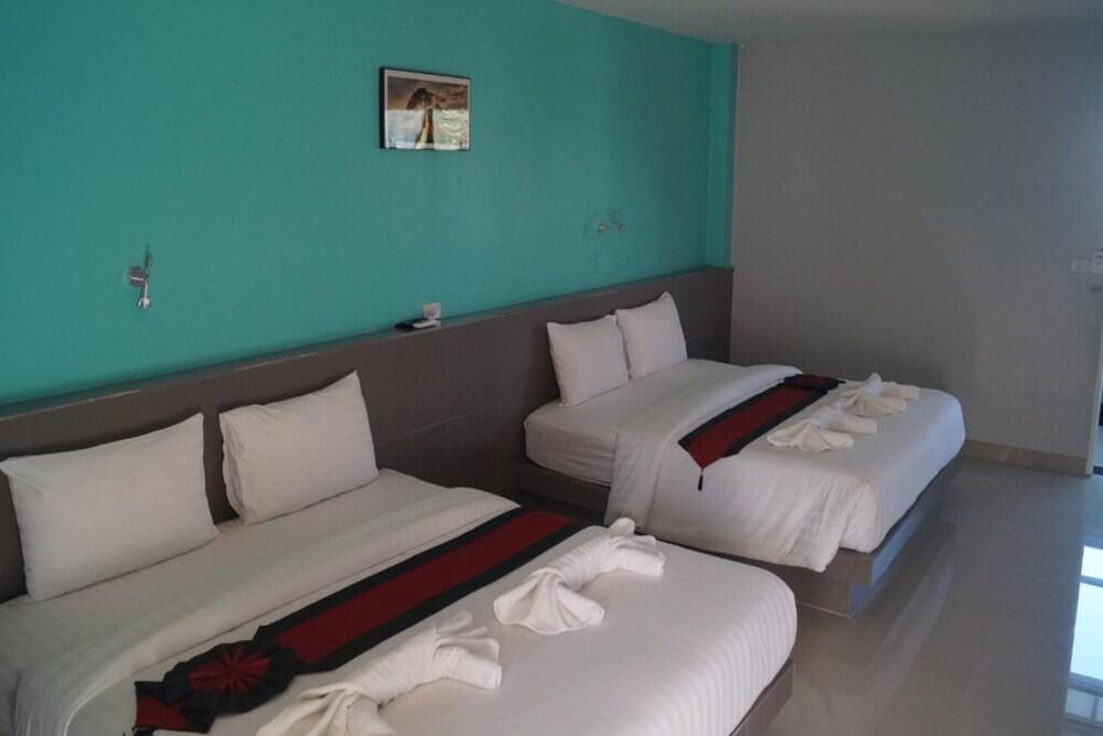 P.F Mansion Room Type - Family Room
