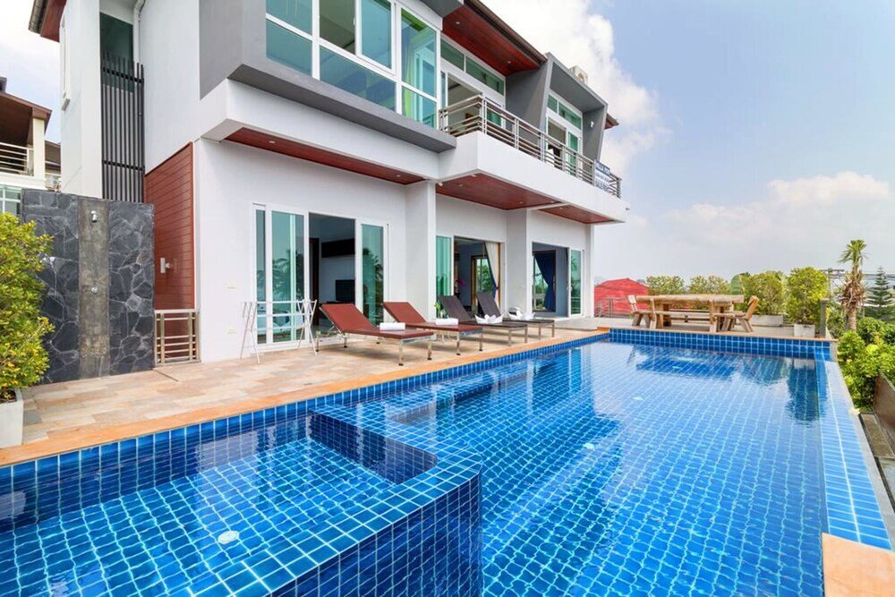 Surisa Seaview Pool Villas Room Type - Luxury Pool Villa with Sea View