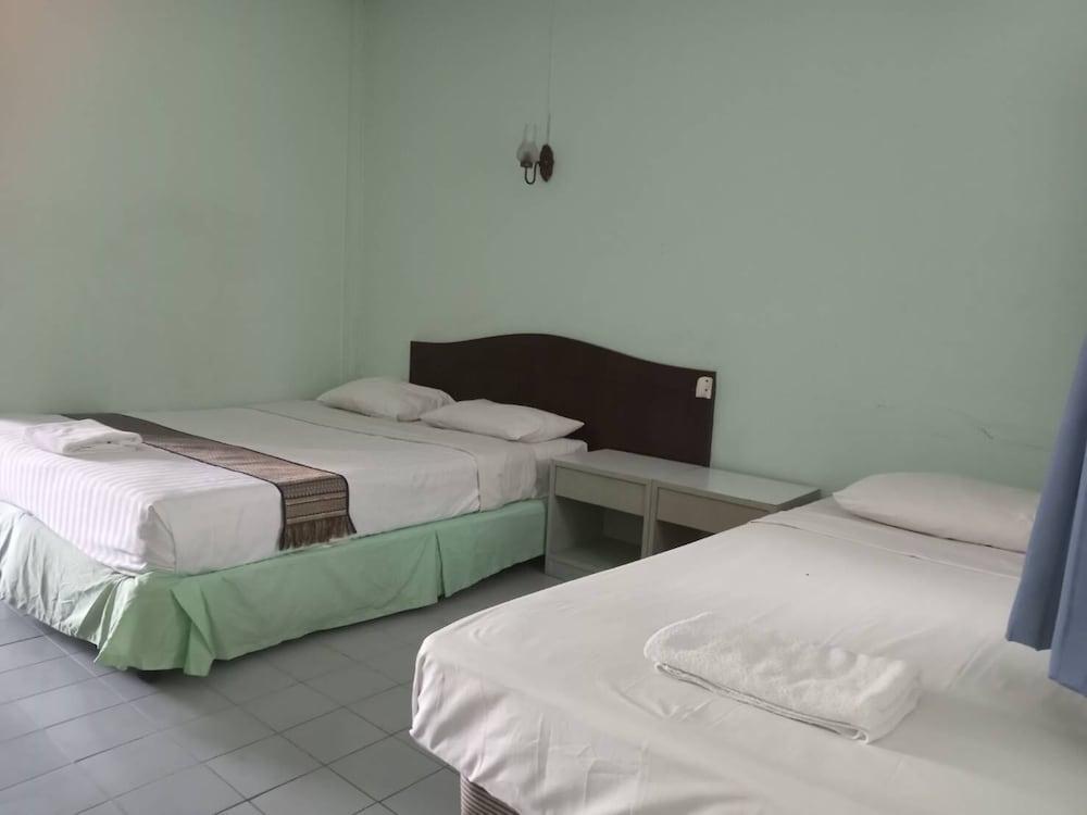 Dragon Serviced Apartment Room Type - Family Room