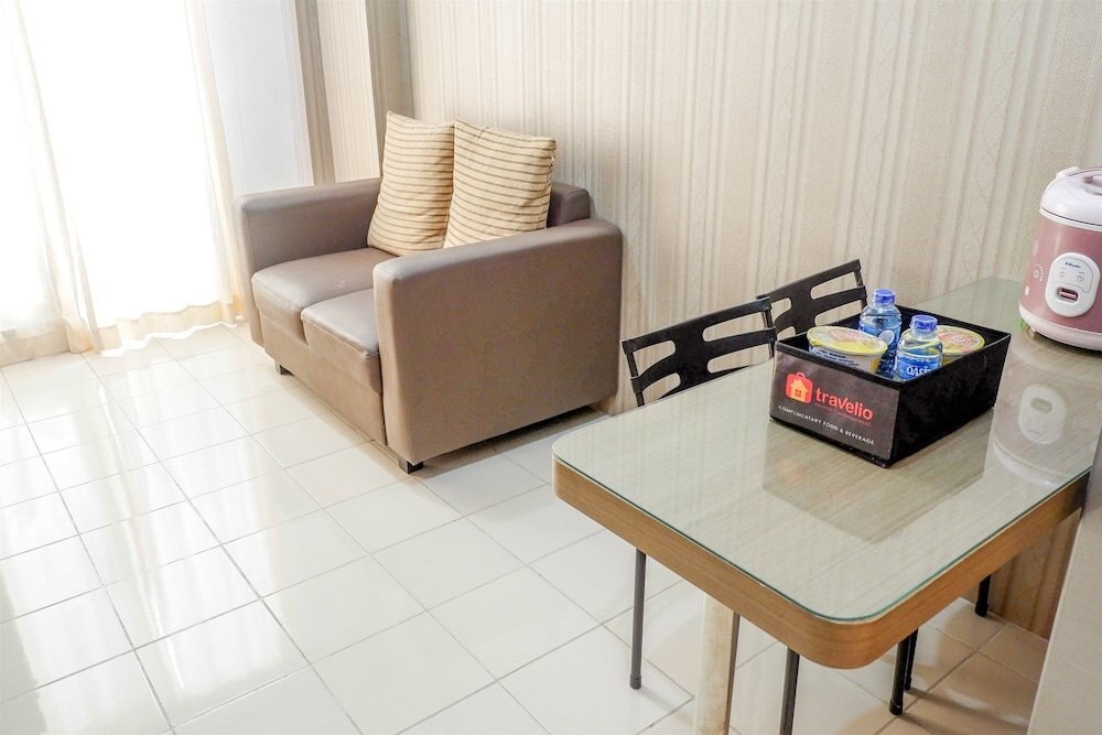 Puri Park View Apartment with Balcony - Tap to explore photos