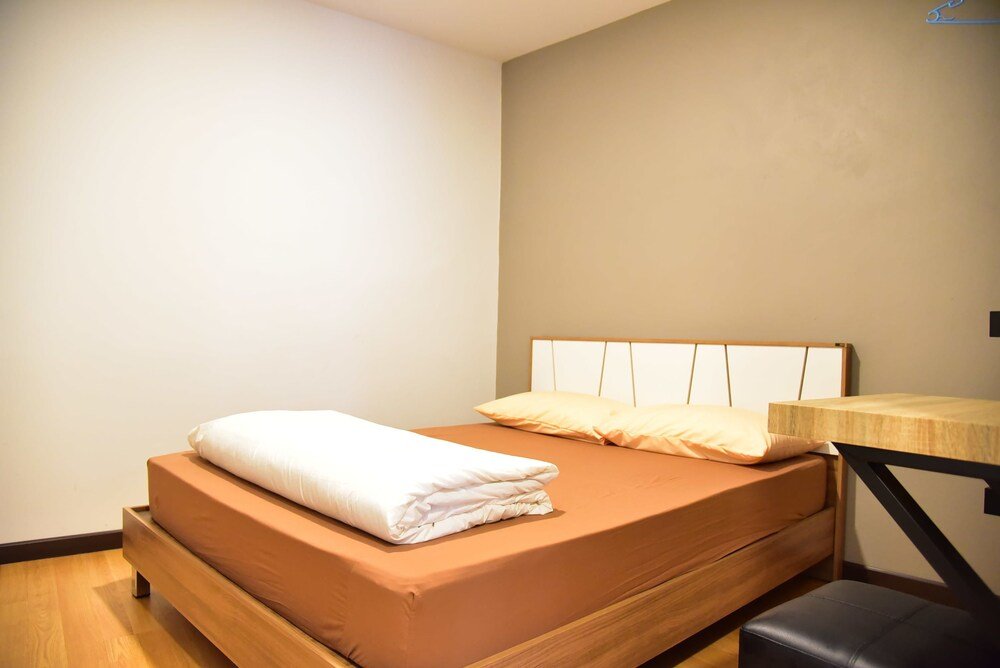 Inn Trog And Inn Soi - Hostel - Adults Only Room Type - Double Room