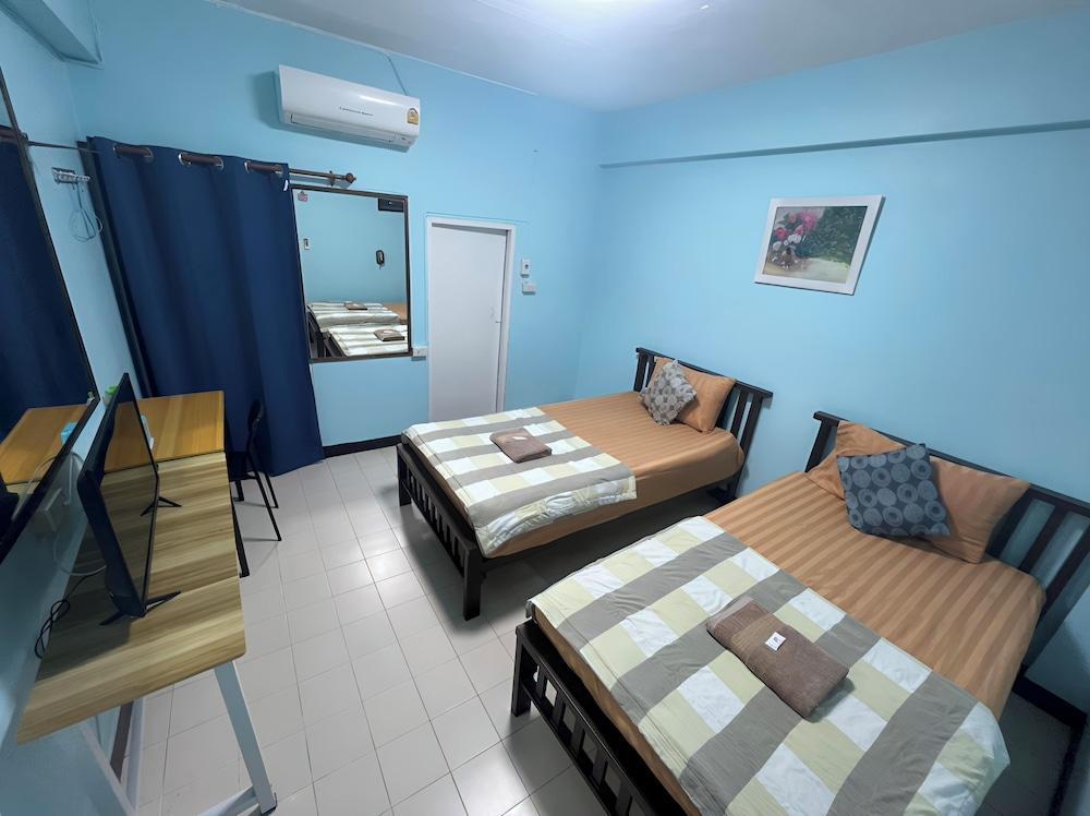 MD Rose Apartment Room Type - Standard Twin Room