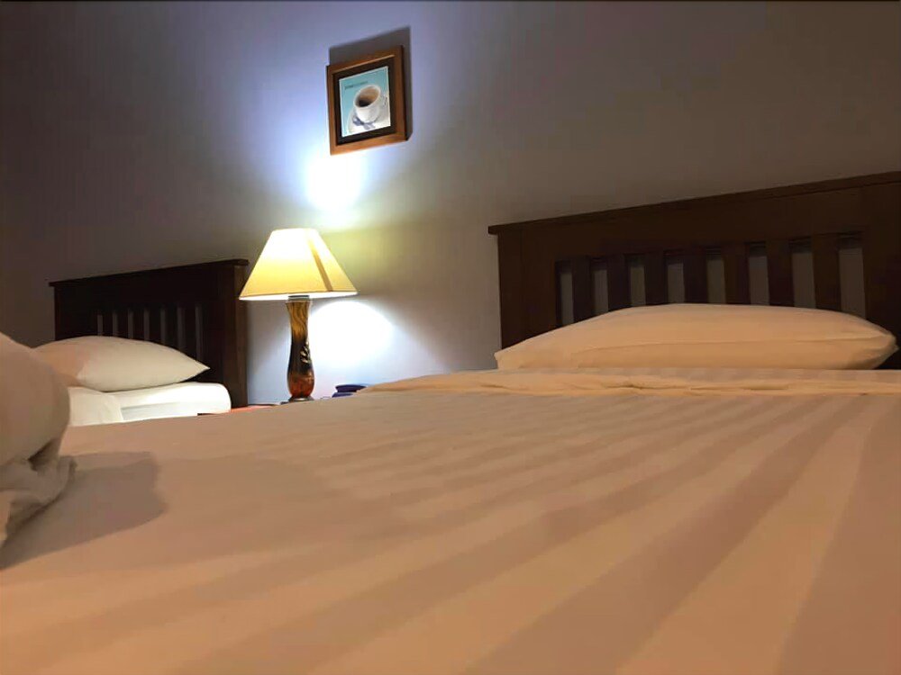 Mango Bedroom Inn Room Type - Standard Twin Room