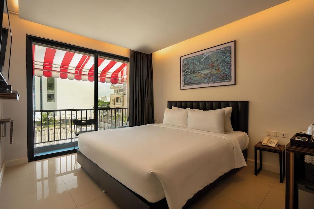Red Door Room Type - Standard Double Room