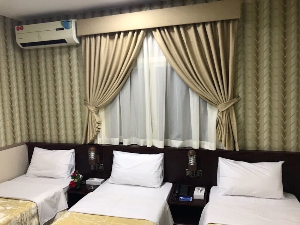 Ana Palace Hotel