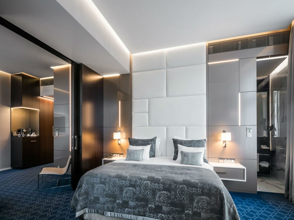 Hotel Kings Court Room Type - King David Suite (Free SPA entrance & Executive Lounge)