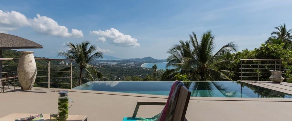Villa Lipe at Comoon Boutique Villas - Tap to explore photos