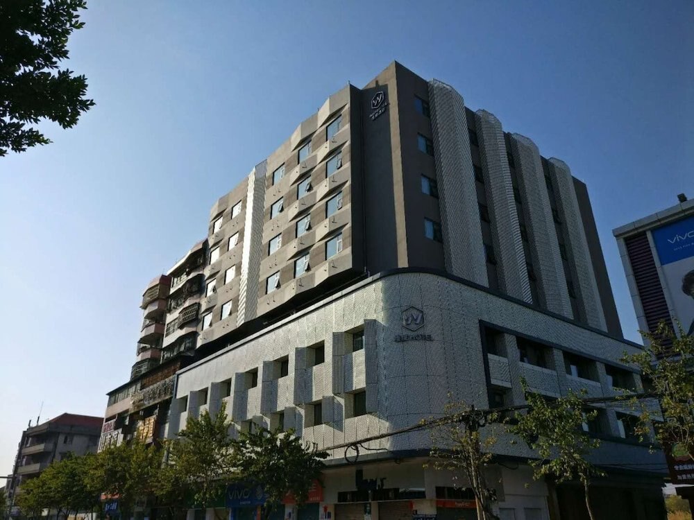 WEITO Hotel - Tap to explore photos