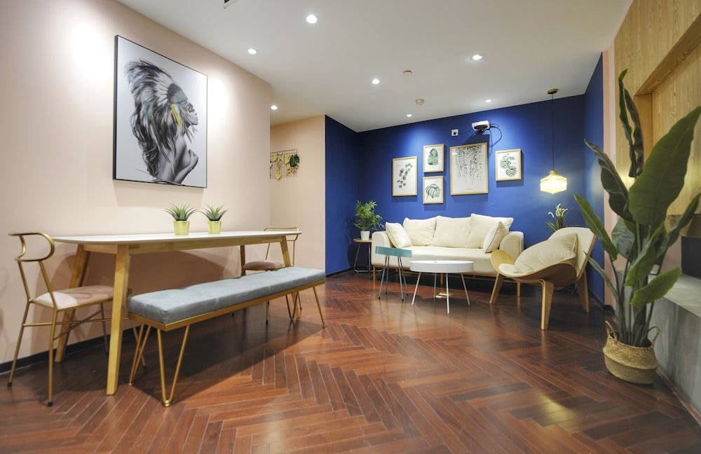 Hiroom Apartment - North Shanxi Road - Tap to explore photos