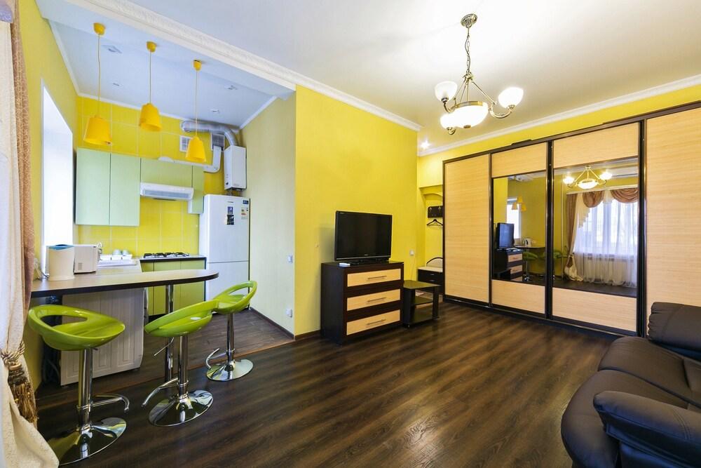 MaxRealty24 Lesnaya