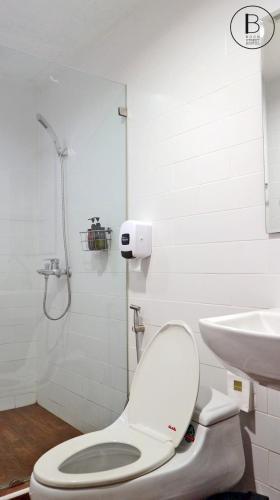 Boon Street Hostel Room Type - Standard Double Room with Shared Bathroom (No window)