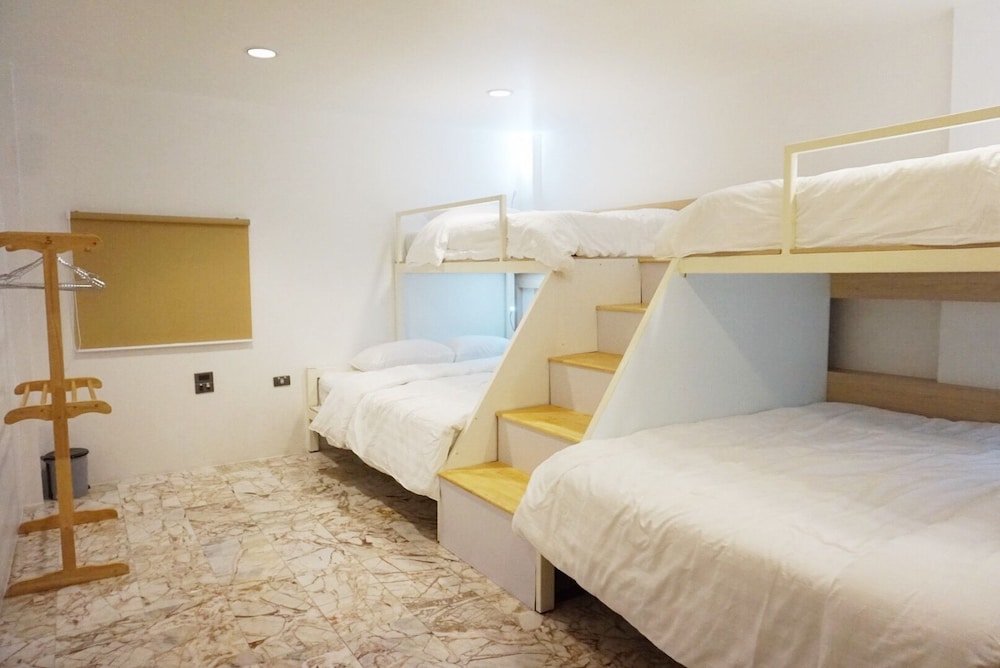 Boon Street Hostel Room Type - Family Room with Private Bathroom