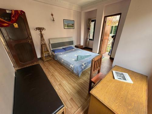 Monkey Temple Homestay - Tap to explore photos