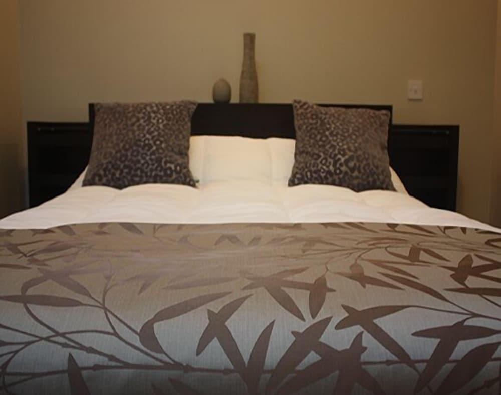 Lyall Apartment Hotel Room Type - Apartment, 1 Bedroom, Terrace