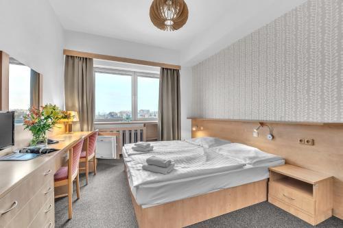 Abitohotel Room Type - Standard Double or Twin Room