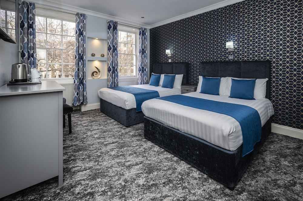 Mentone Hotel Room Type - Quadruple Room Mentone Hotel Room Type - Quadruple Room