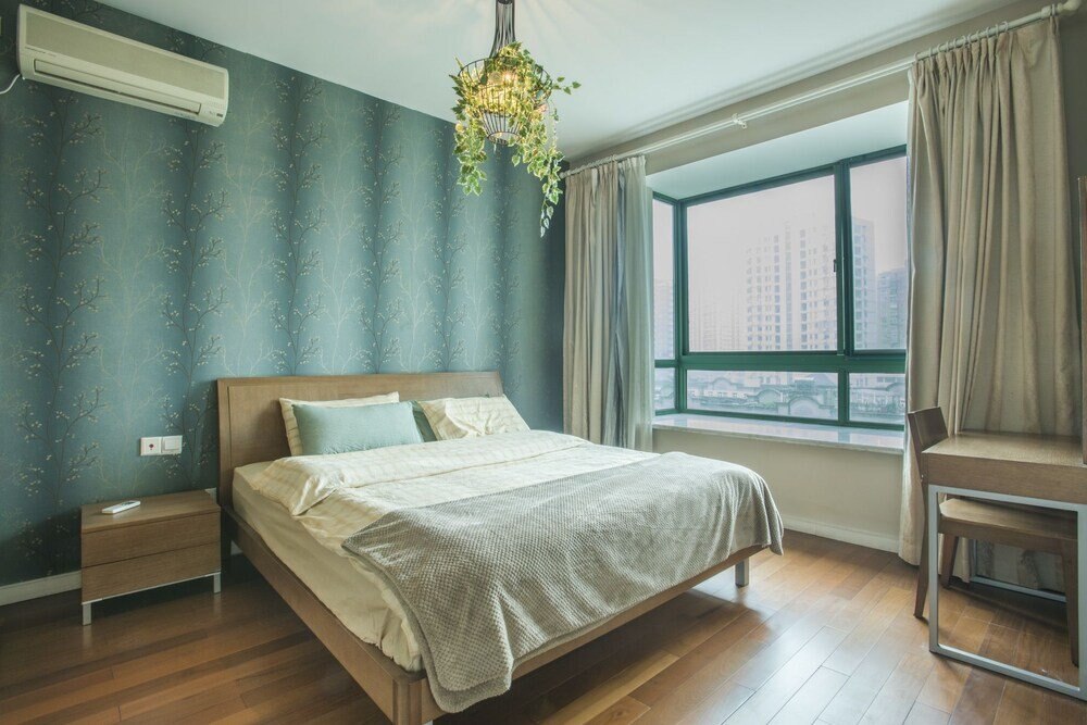 GoNative Downtown Apartment Xuhui - Tap to explore photos