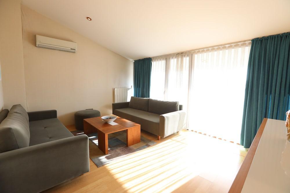 Mezzo Hotel Room Type - Suite Room Mezzo Hotel Room Type - Suite Room