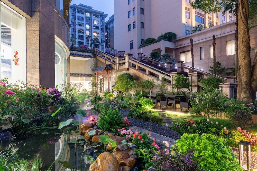 Haili Garden Hotel - Tap to explore photos