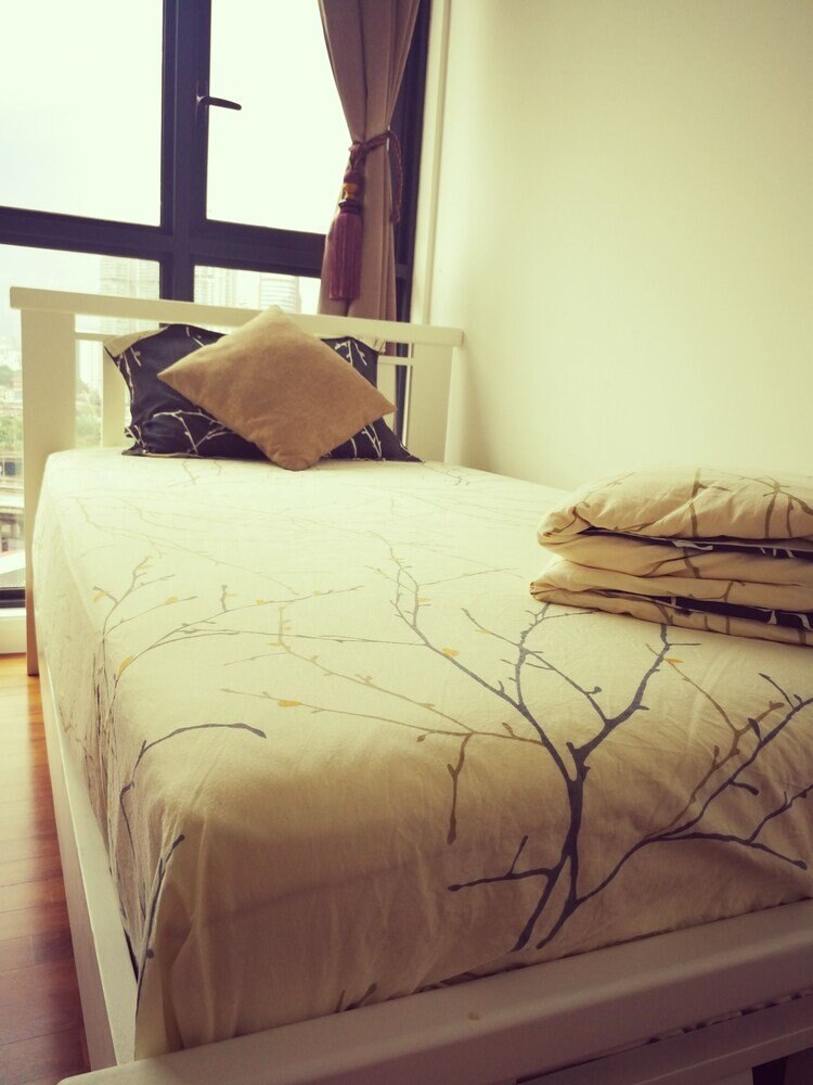 Bochang Homestay - Tap to explore photos