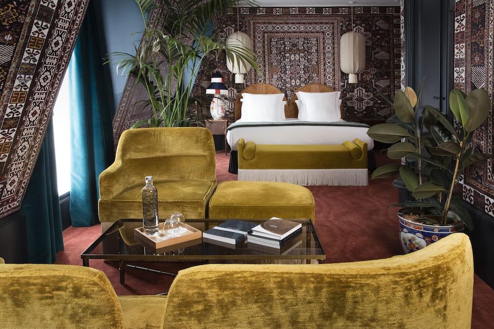 Hotel Monte Cristo Room Type - Junior Suite Haydee