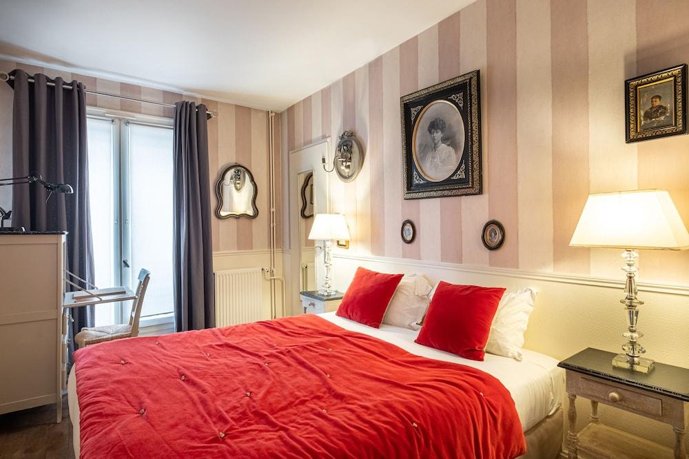 Hotel de l'Avre Room Type - TRADITIONAL, QUEEN BED, CITY VIEW