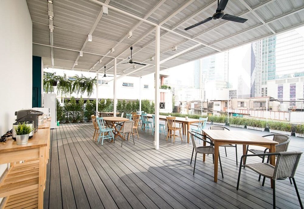 Suk18 Hostel - Adults Only - Tap to explore photos