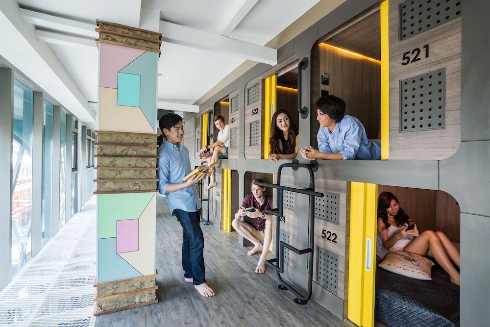 Nonze Hostel Pattaya Room Type - Capsule Suite (Upper and Lower)