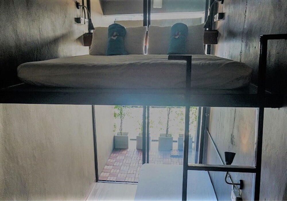 In A Box Hostel Room Type - Standard Double Room with Shared Bathroom