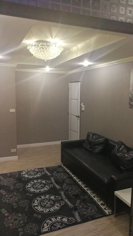 Hotler Boutique Apartment - Tap to explore photos