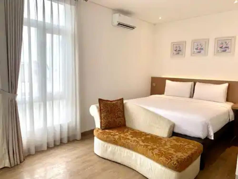 Heef Hotel Pasar Baru Room Type - Executive