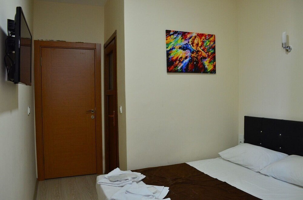 AddresSuitesHotel Room Type - Economy Double Room