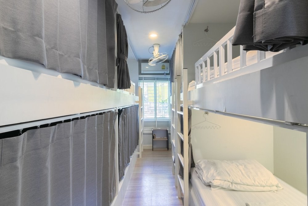 Ratana Boutique Hostel Room Type - 4 Bed Mixed Dormitory Room