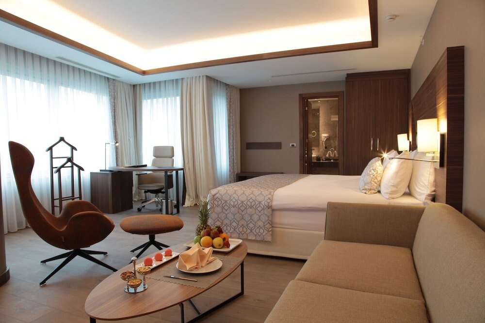 Bricks Hotel Istanbul Room Type - Suite, Corner with Free Airport Transfer Bricks Hotel Istanbul Room Type - Suite, Corner with Free Airport Transfer