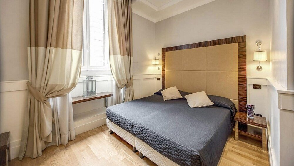 939 Hotel Room Type - Superior Triple Room