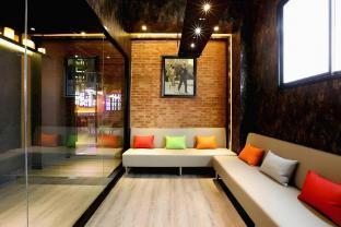 The Printing House Poshtel - Hostel - Tap to explore photos