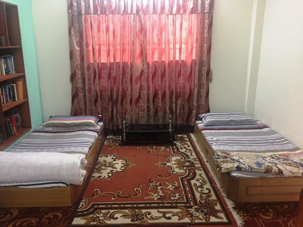 Sara's Backpackers Hotel Room Type - Bouddha