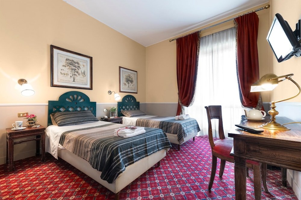 Colony Hotel Room Type - Twin Room, 2 Twin Beds