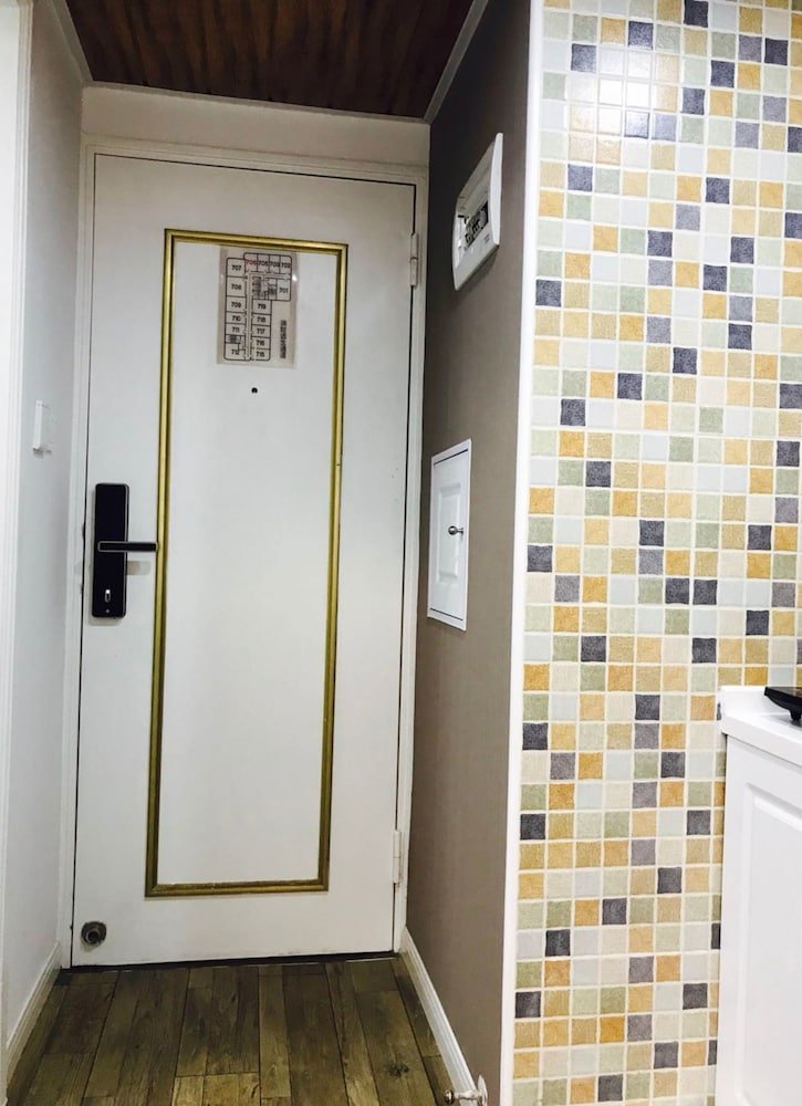 E-Home Self-Service Apartment - Tap to explore photos