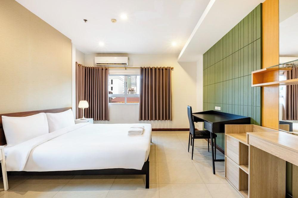 Teja Hotel Room Type - Family Apartment, 3 Bedrooms, City View Teja Hotel Room Type - Family Apartment, 3 Bedrooms, City View