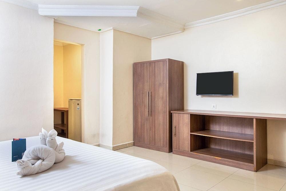 1O1 URBAN Jakarta Thamrin Room Type - Deluxe Residence Double