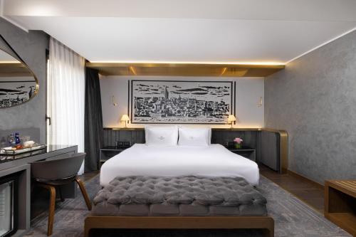 The Wings Hotels Karakoy Room Type - Deluxe Room