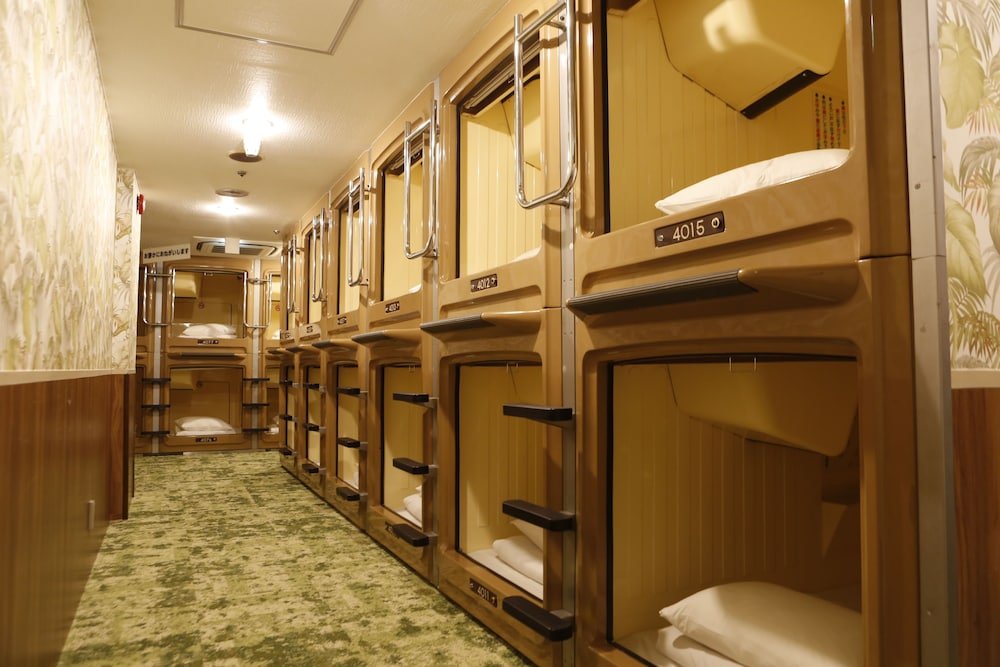 Shinjuku Kuyakusho-mae Capsule Hotel Room Type - Special Offer - Two Capsule Room, Non Smoking for Male Guests