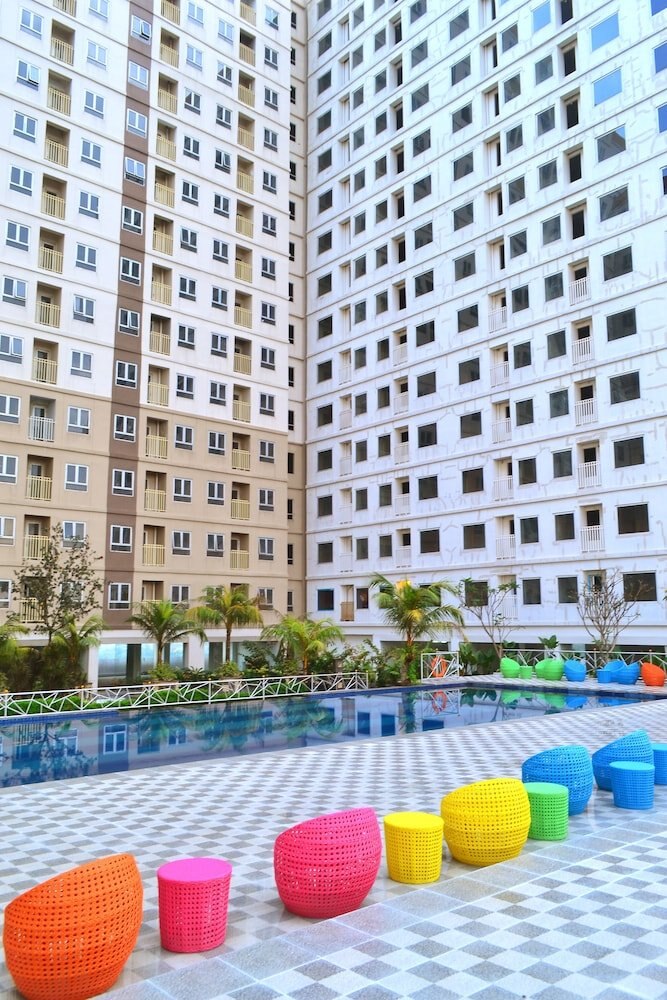 Titanium Express Homtel - Tap to explore photos